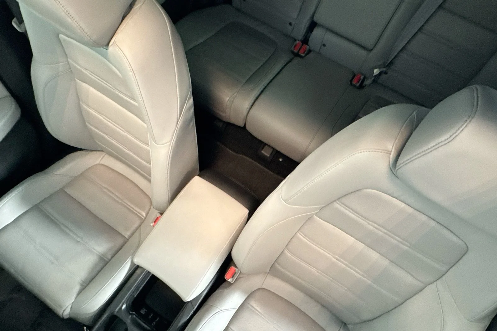 Used 2018 Obsidian Blue Pearl Honda Touring image 20