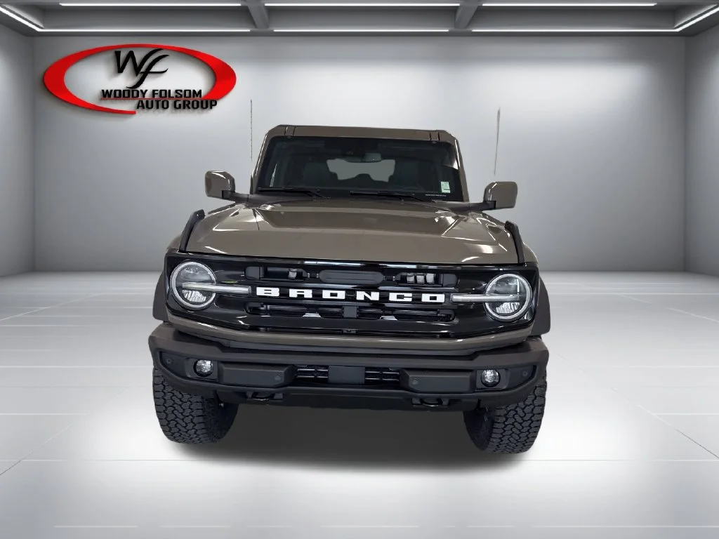 New 2026 Gray Ford Outer Banks image 2