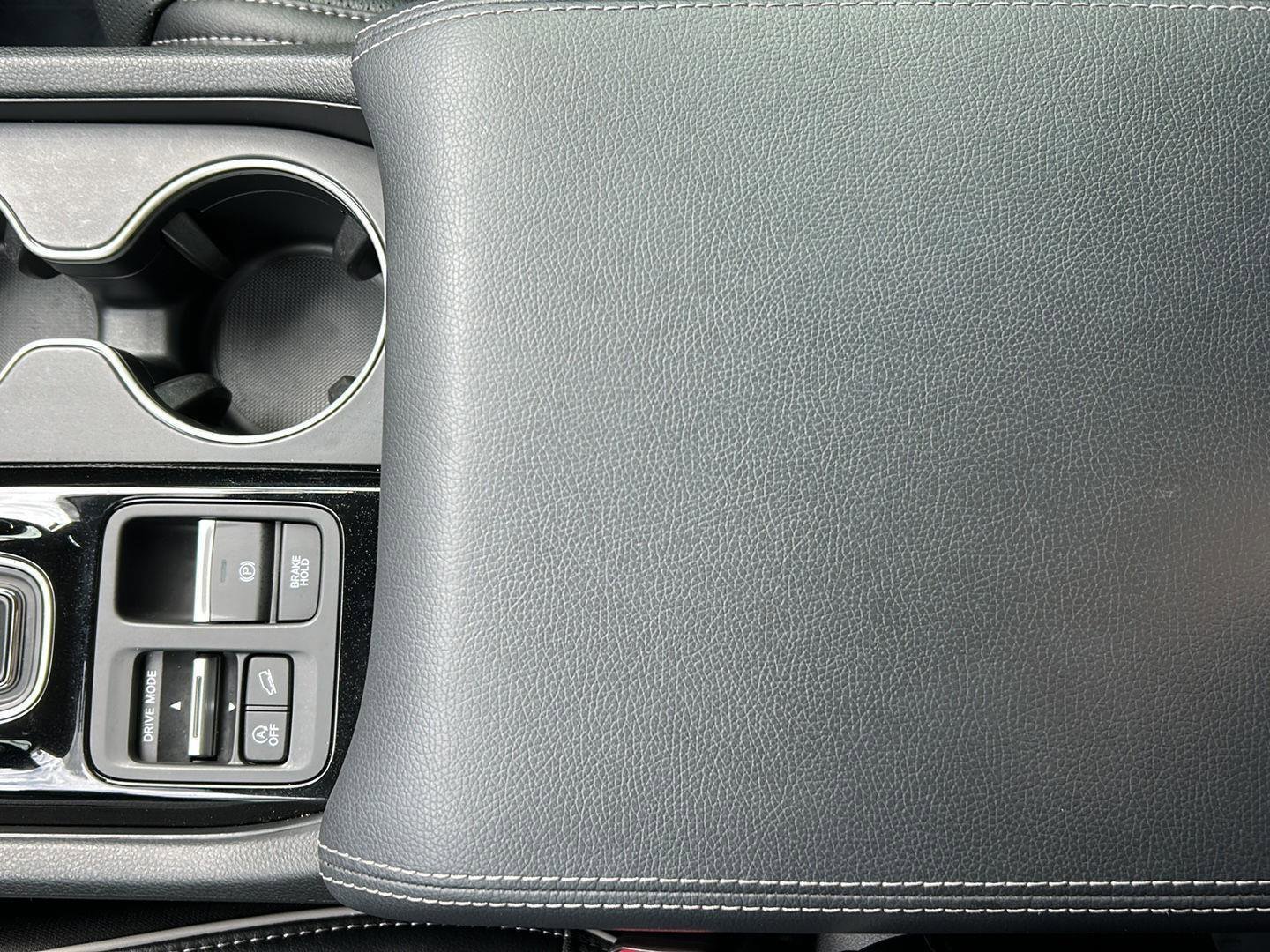 2023 Honda Pilot Elite - Photo 31