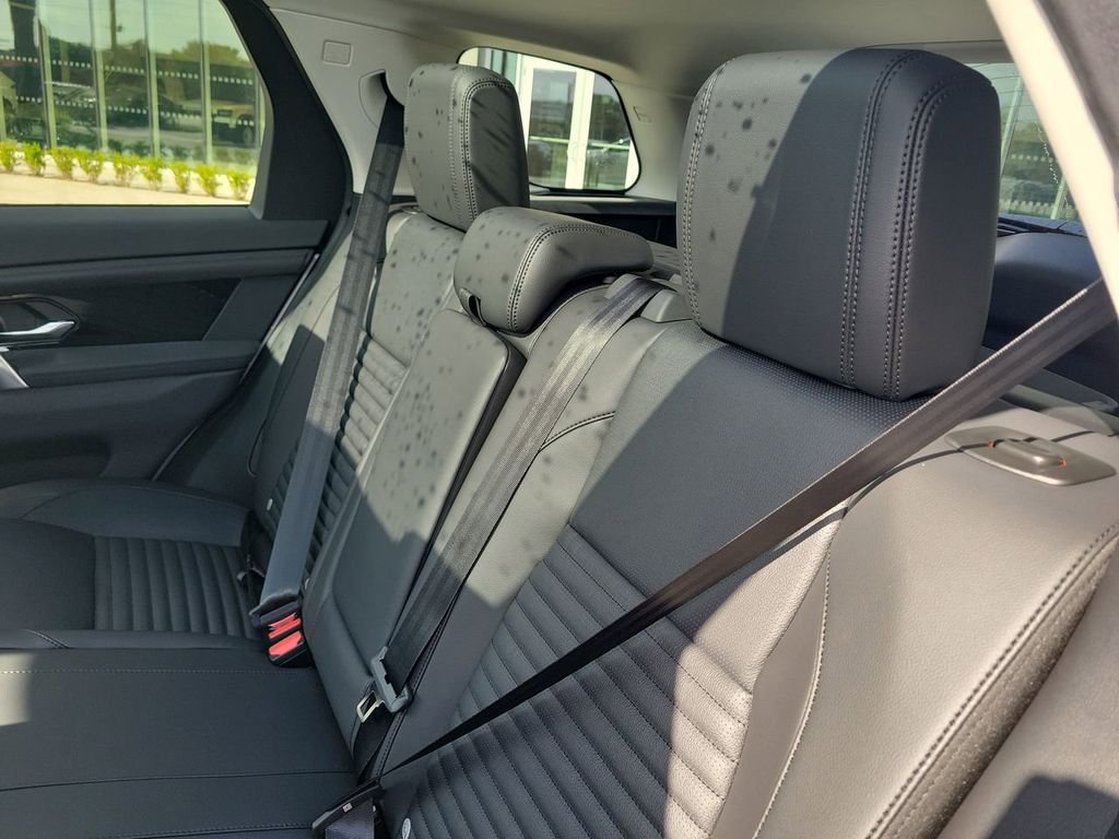 2025 Land Rover Discovery Sport S - Photo 15