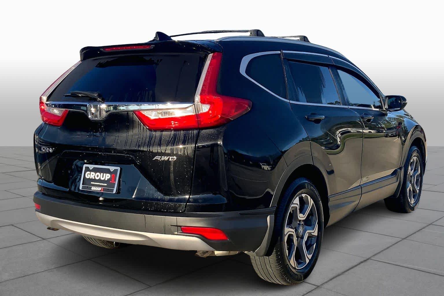 Used 2018 Crystal Black Pearl Honda EX-L image 13