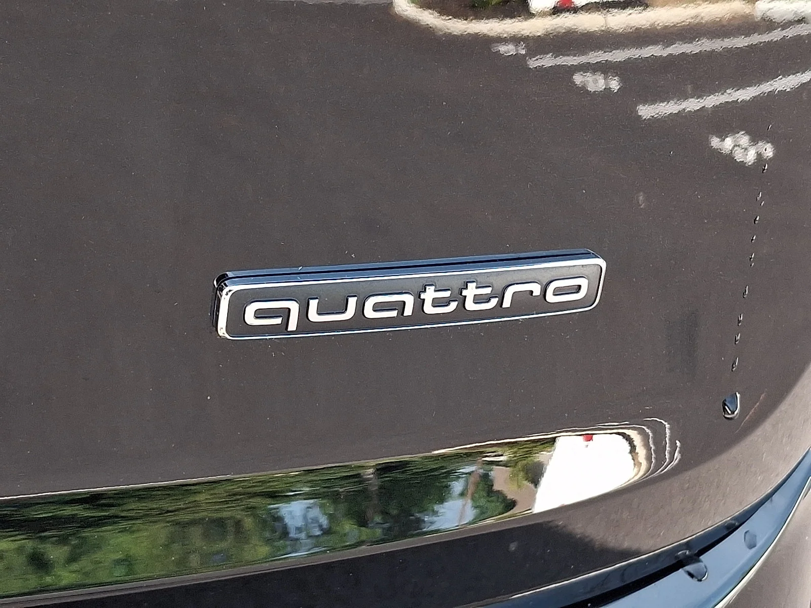 Used 2025 Mythos Black Metallic   0E0e Audi Premium Plus image 30