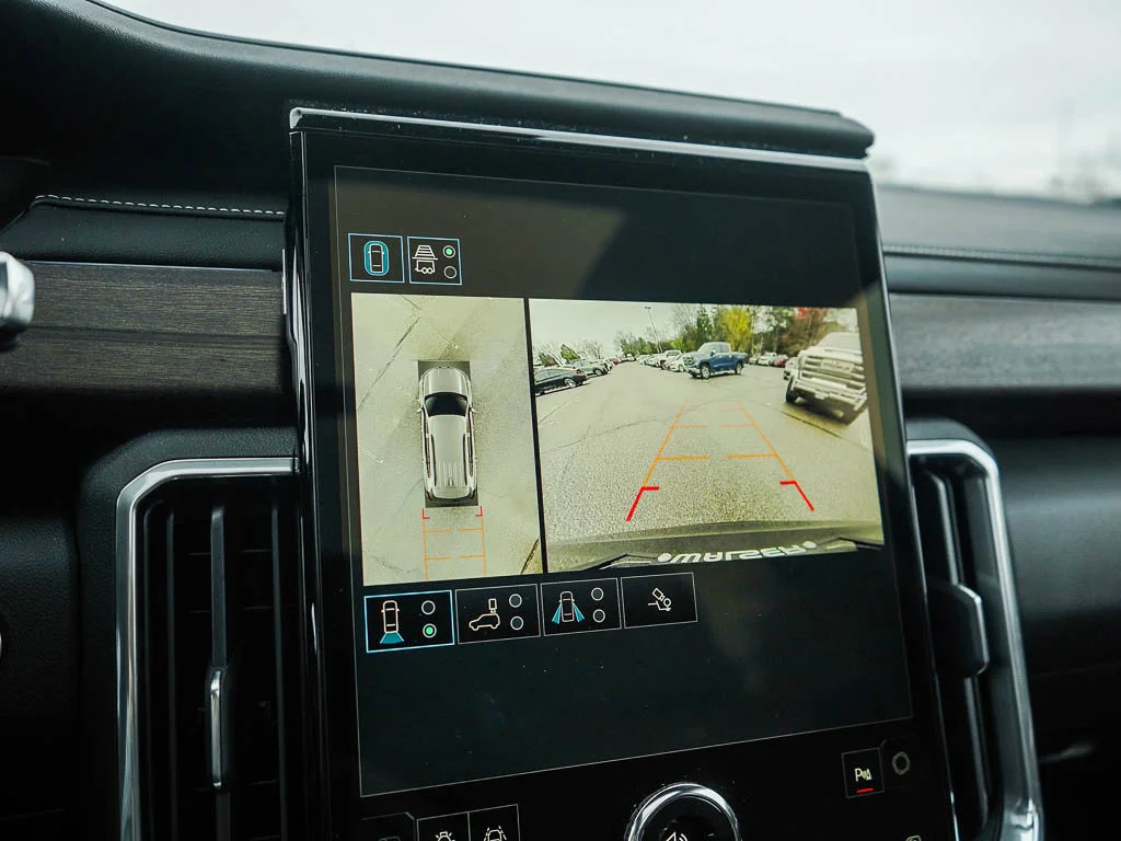 2026 GMC Acadia Denali Ultimate - Photo 25