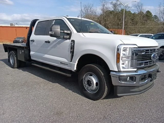 2026 Ford Chassis Cab F-350® XL