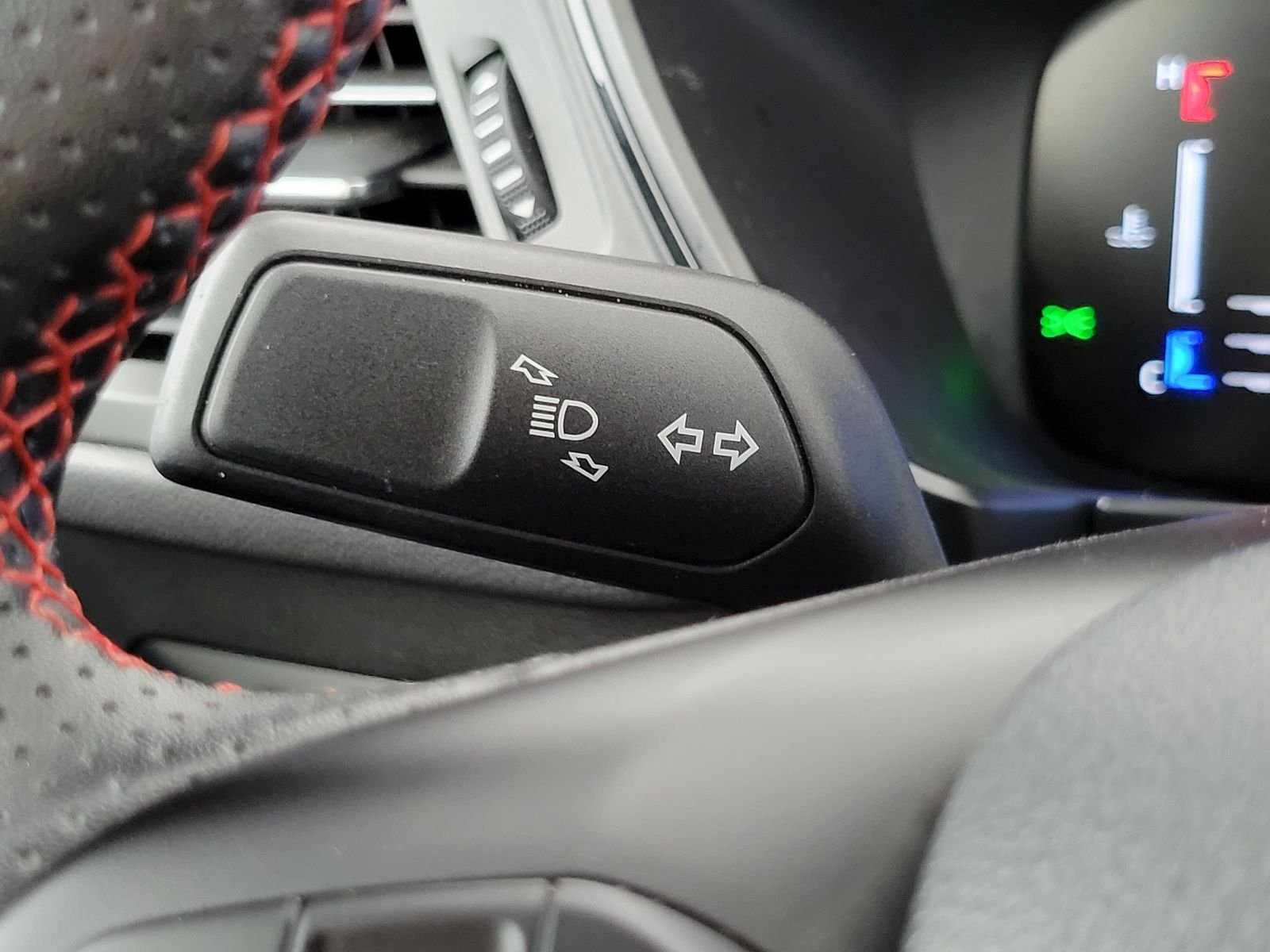 Used 2023 Blue Ford ST-Line image 17