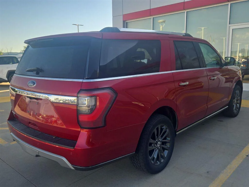 Used 2021 Rapid Red Metallic Tinted Clearcoat Ford Limited image 8
