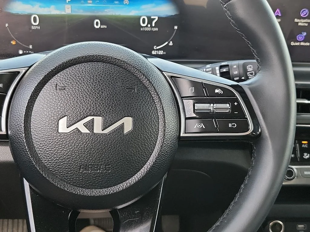 Used 2024 Blue / Black Kia S image 23