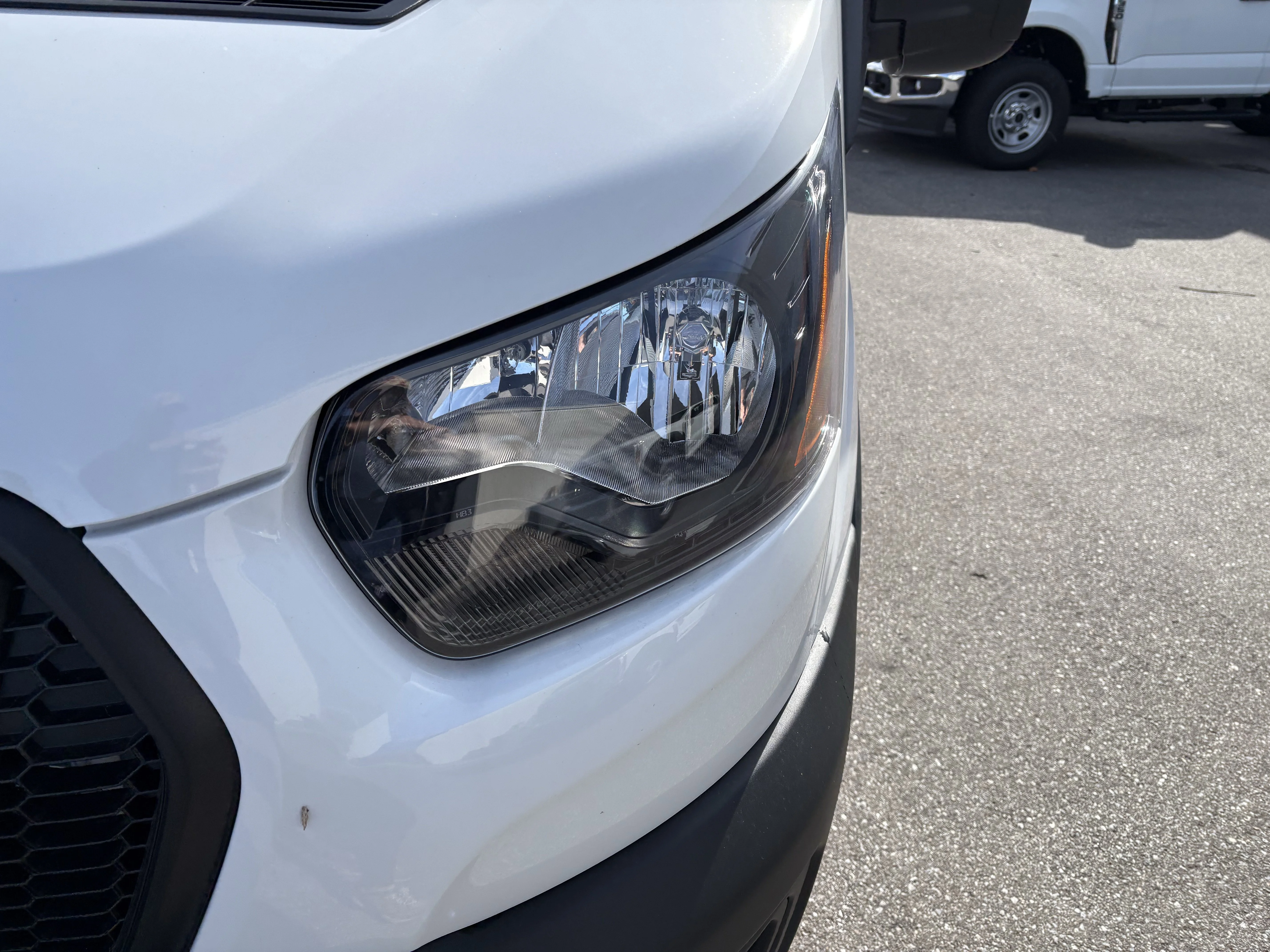 New 2025 Oxford White Ford Cargo Van image 10