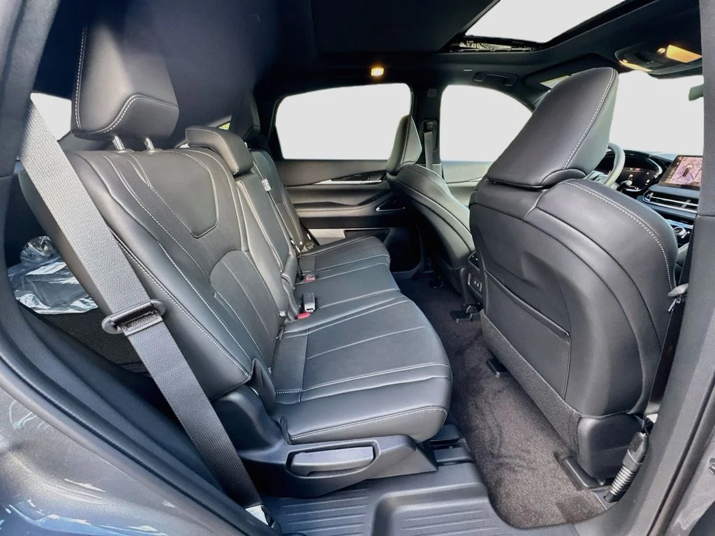 New 2027 GRAPHITE SHADOW INFINITI Sport AWD image 29