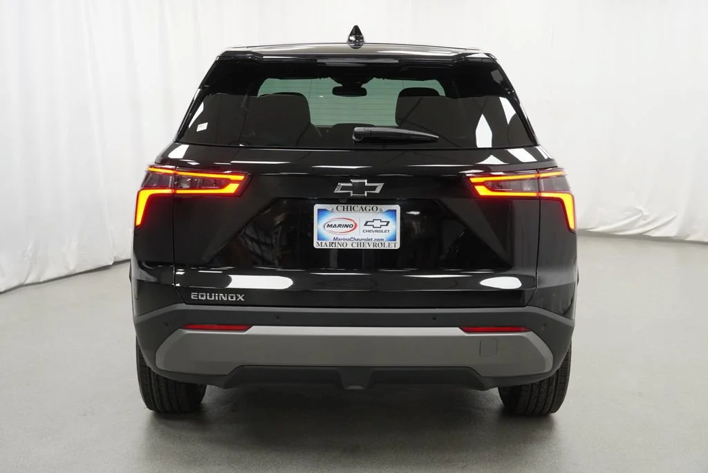 2027 Chevrolet Equinox LT - Photo 35