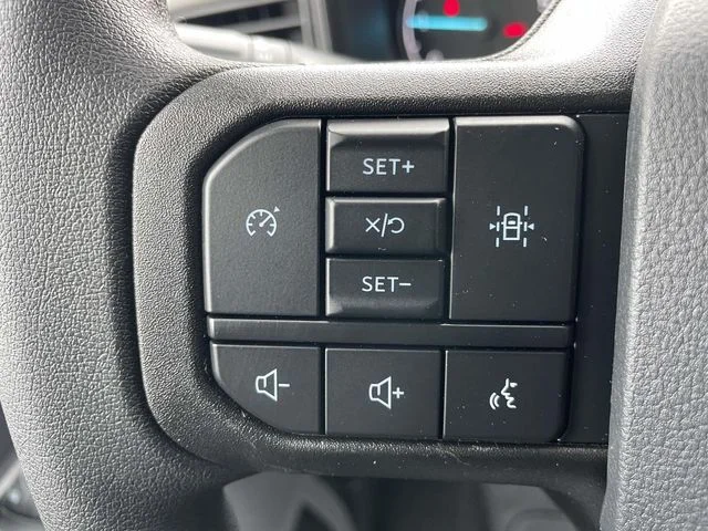 New 2026 Oxford White Ford F-450® XL image 11