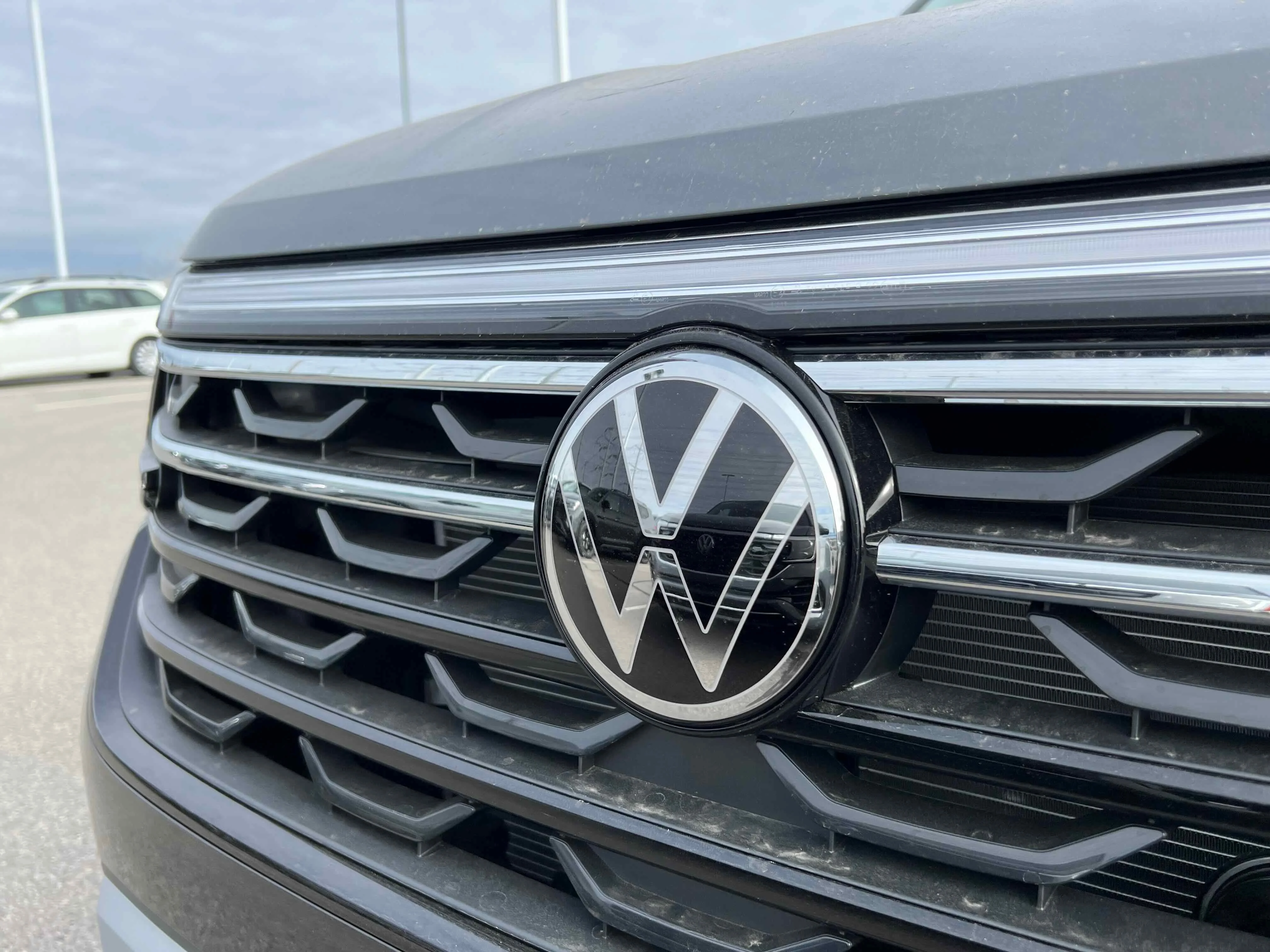 New 2026 Gray Volkswagen 2.0T Peak Edition image 7