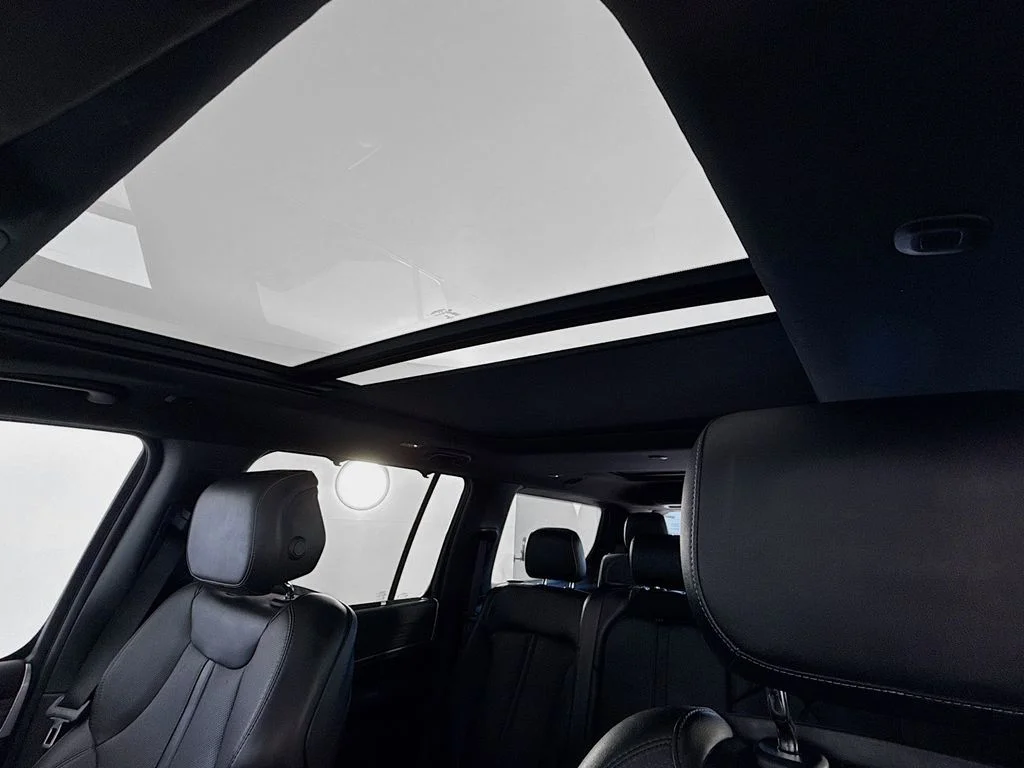 Used 2022 White Jeep Series II image 20
