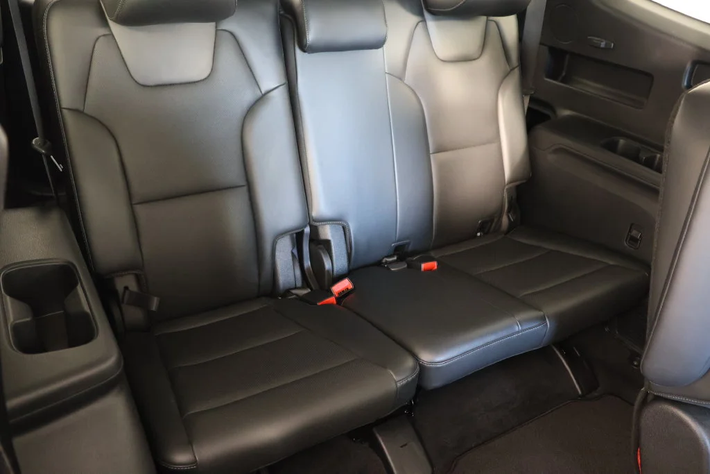 Used 2021 Silver Kia S image 23
