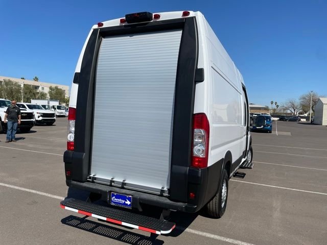 New 2024 Bright White Clear-Coat Exterior Paint RAM Super High Roof image 10