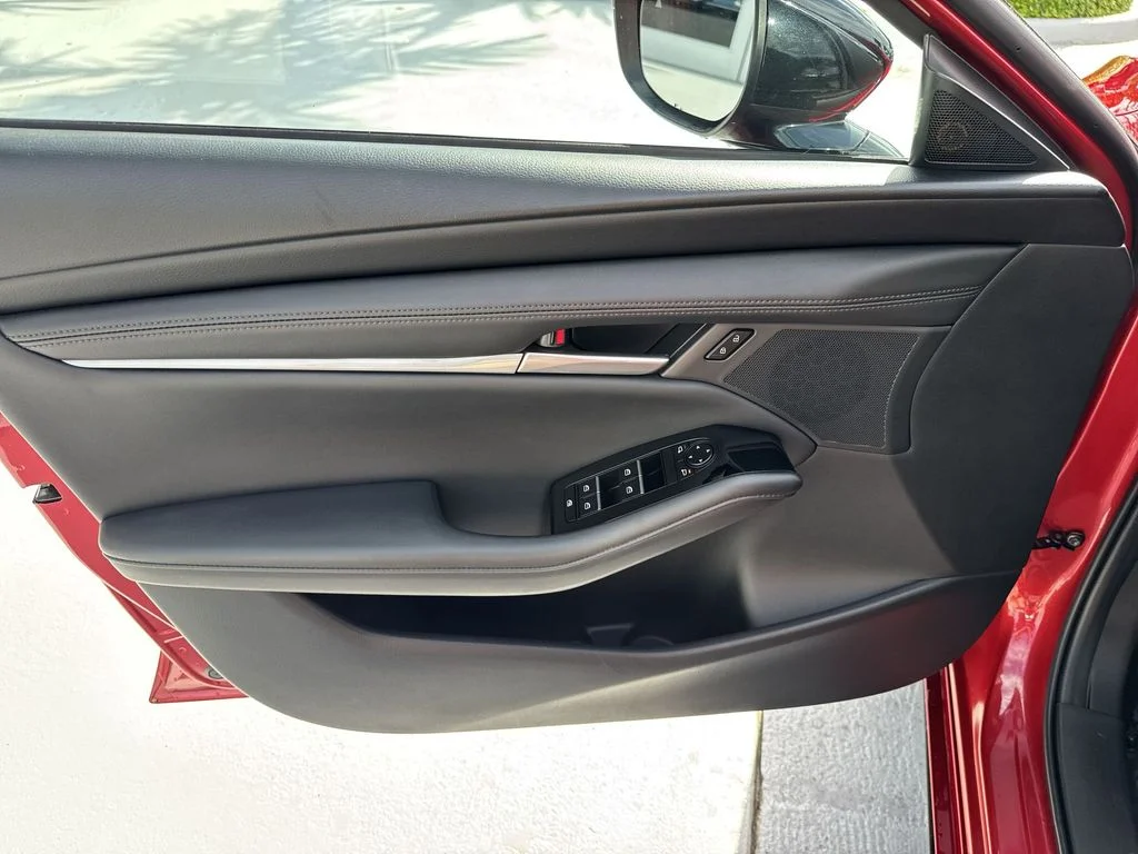 Used 2025 Red Crystal Mazda 2.5 S Select Sport image 38