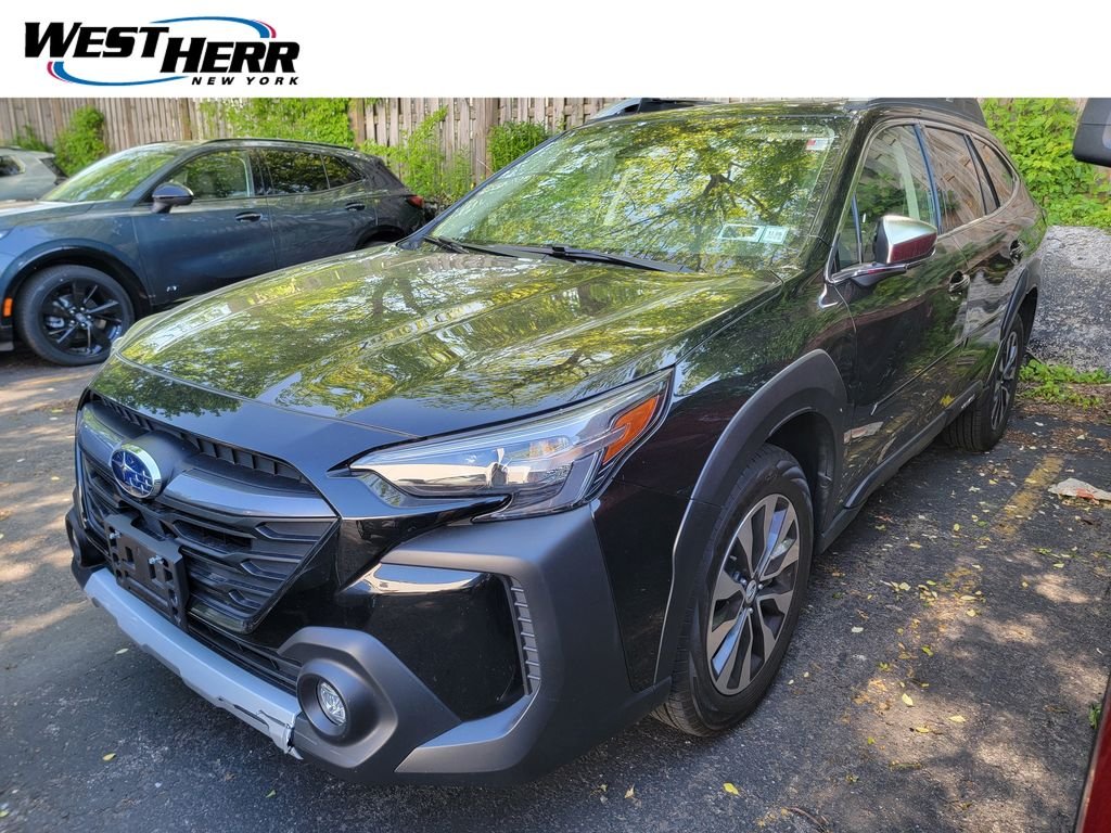 2024 Subaru Outback Touring's photo