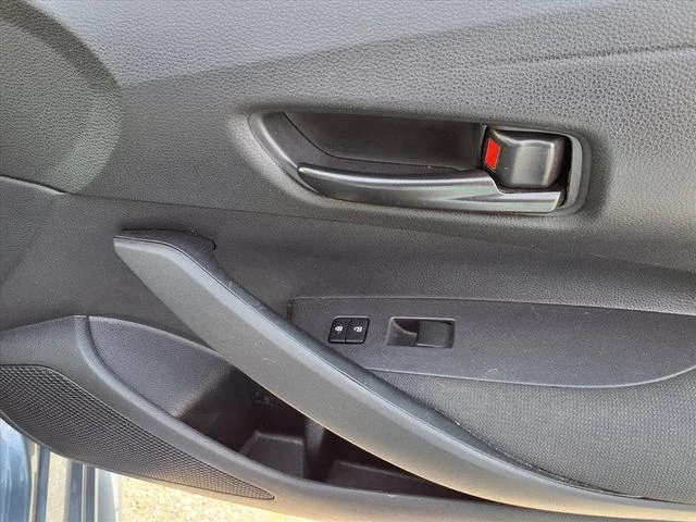 2024 Toyota Corolla LE - Photo 28