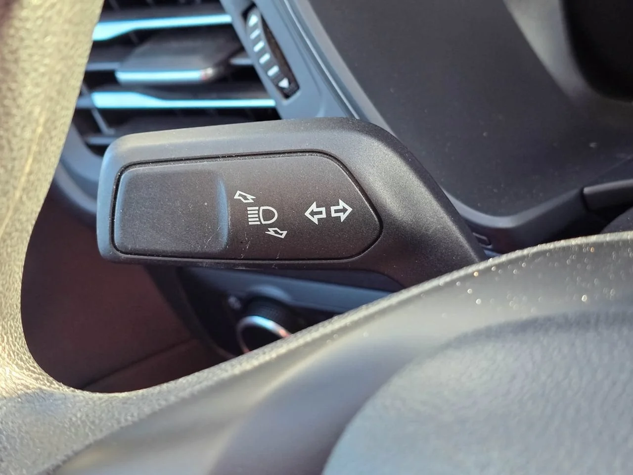 Used 2025  Ford Active image 20