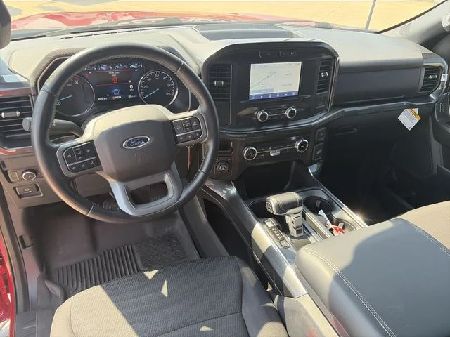 Used 2022 Red Ford XLT image 17