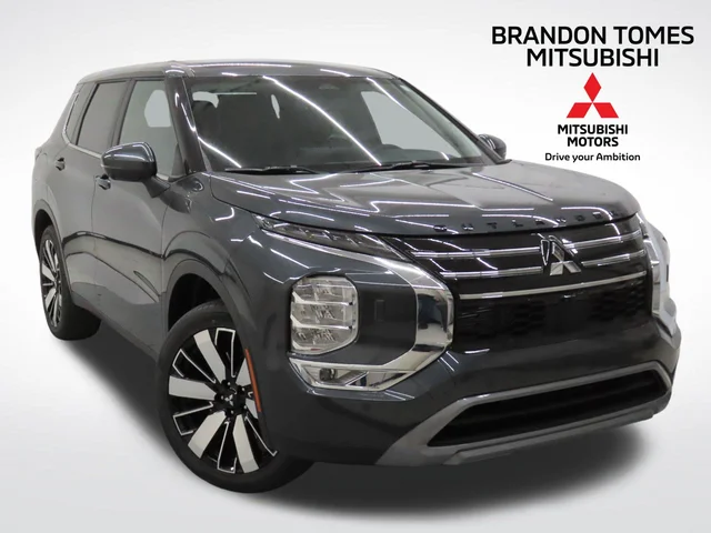 2026 Mitsubishi Outlander SE
