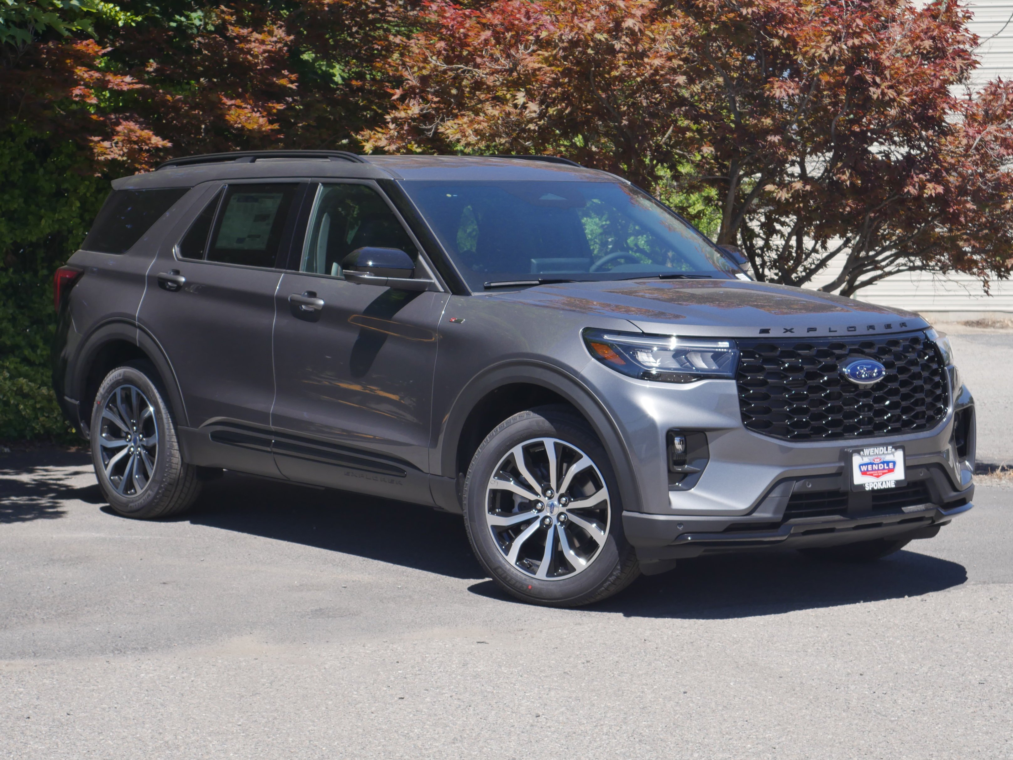 New 2026 Carbonized Gray Metallic Ford ST-Line image 35