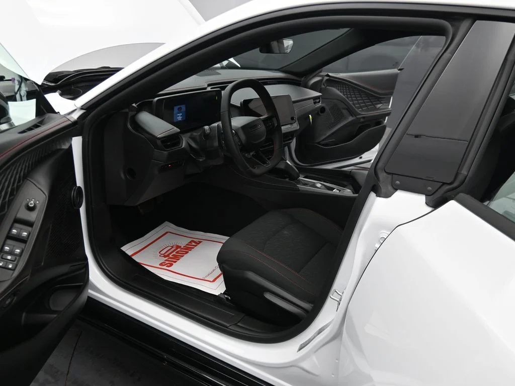New 2026 White Knuckle Exterior Paint Dodge R/T image 14