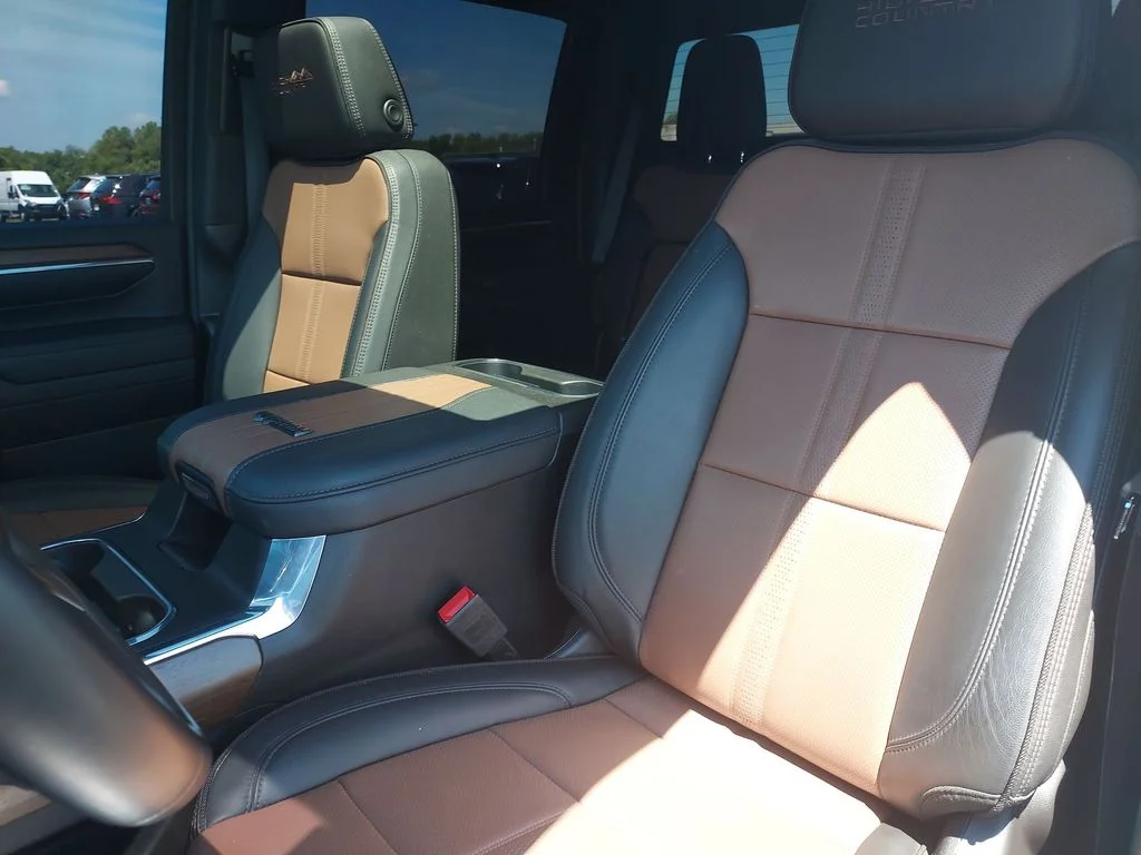 Used 2024 Beige Chevrolet High Country image 17