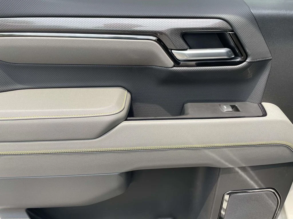 New 2026 White Sands Chevrolet ZR2 image 14