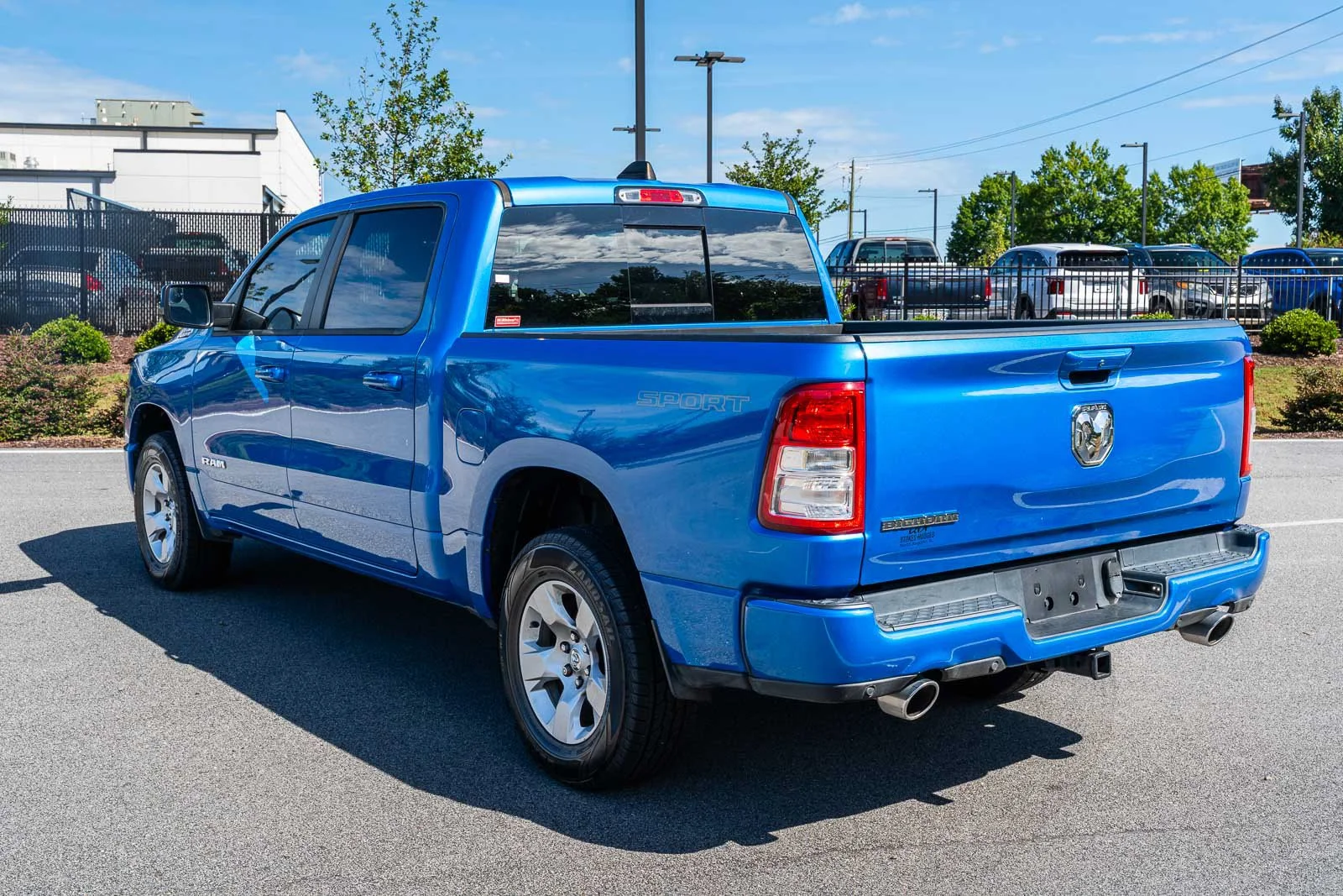 Used 2022 Blue Ram Big Horn/Lone Star image 4