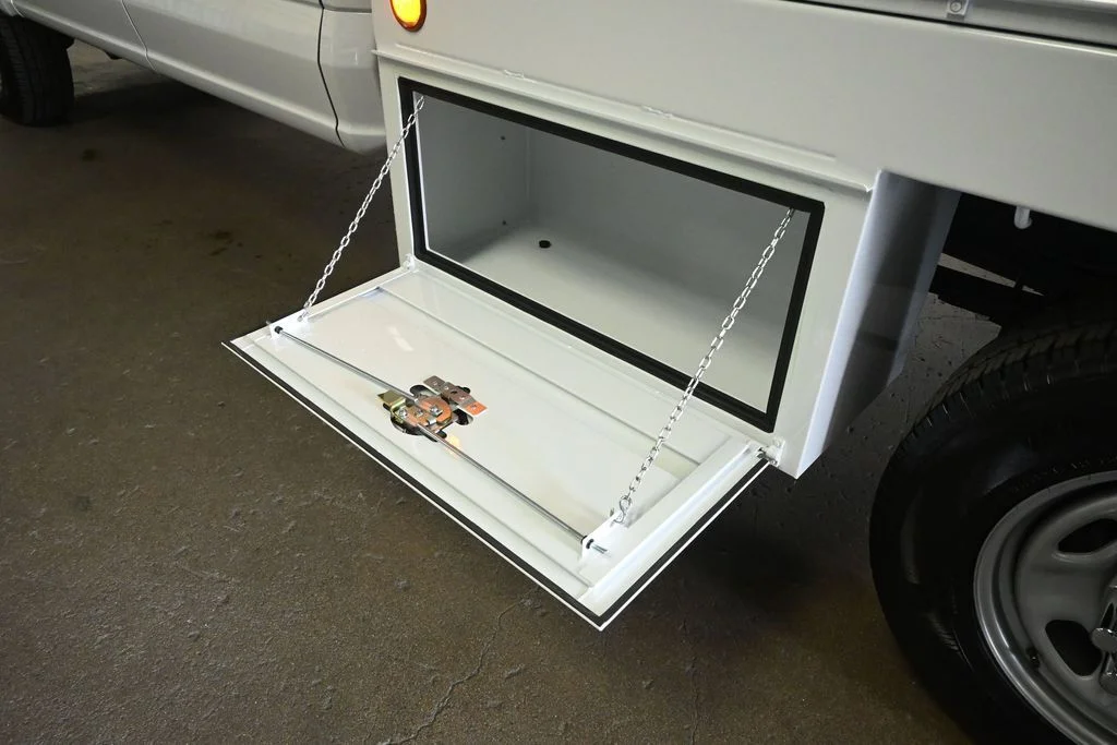 New 2026 Oxford White Ford XL image 22