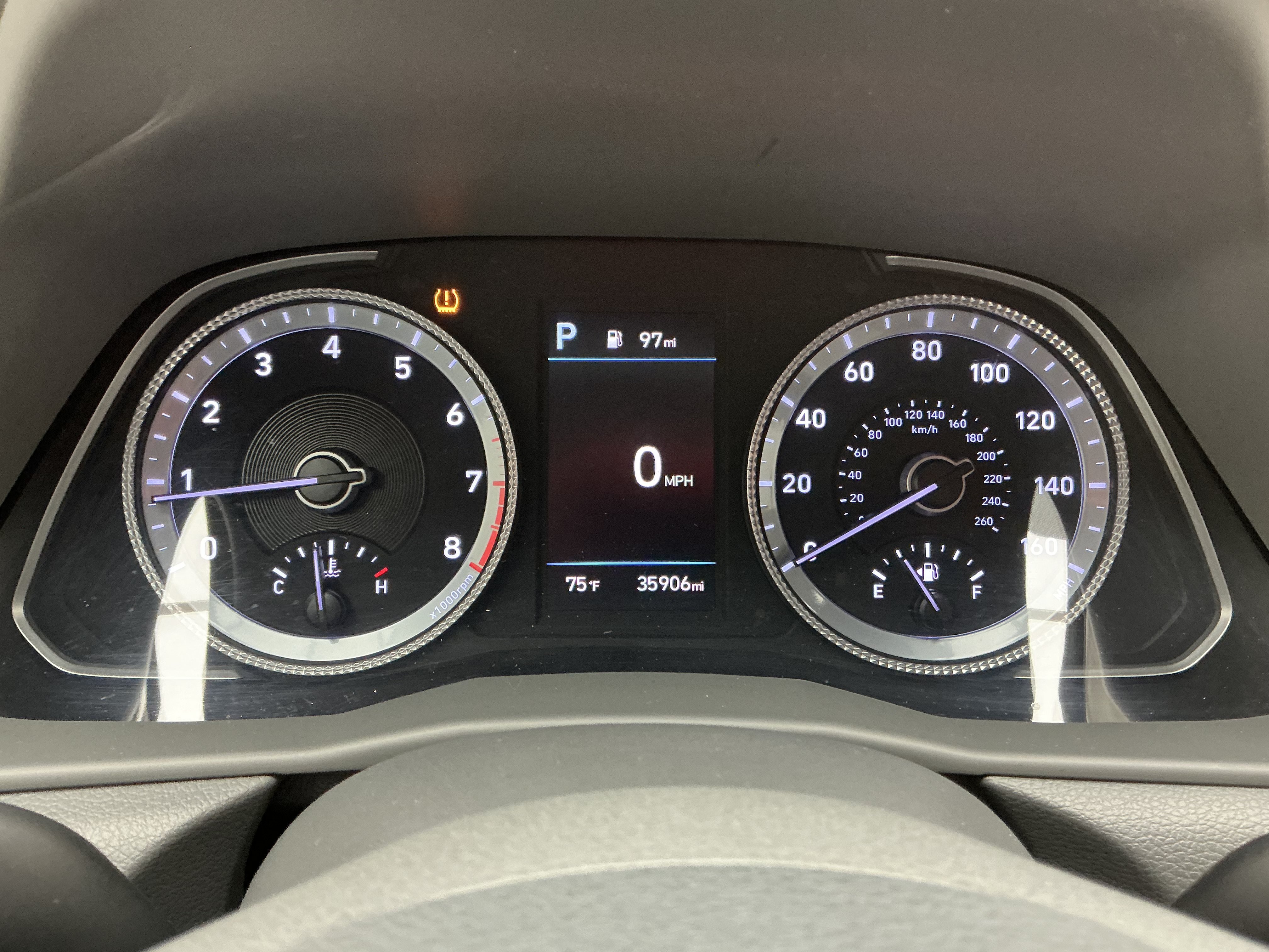 Certified Used 2023 Hampton Gray Hyundai SEL image 10