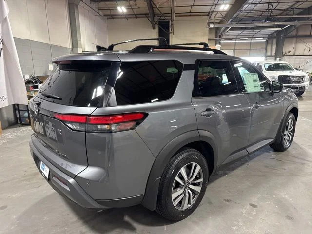 New 2026 Gun Metallic Nissan SL image 4