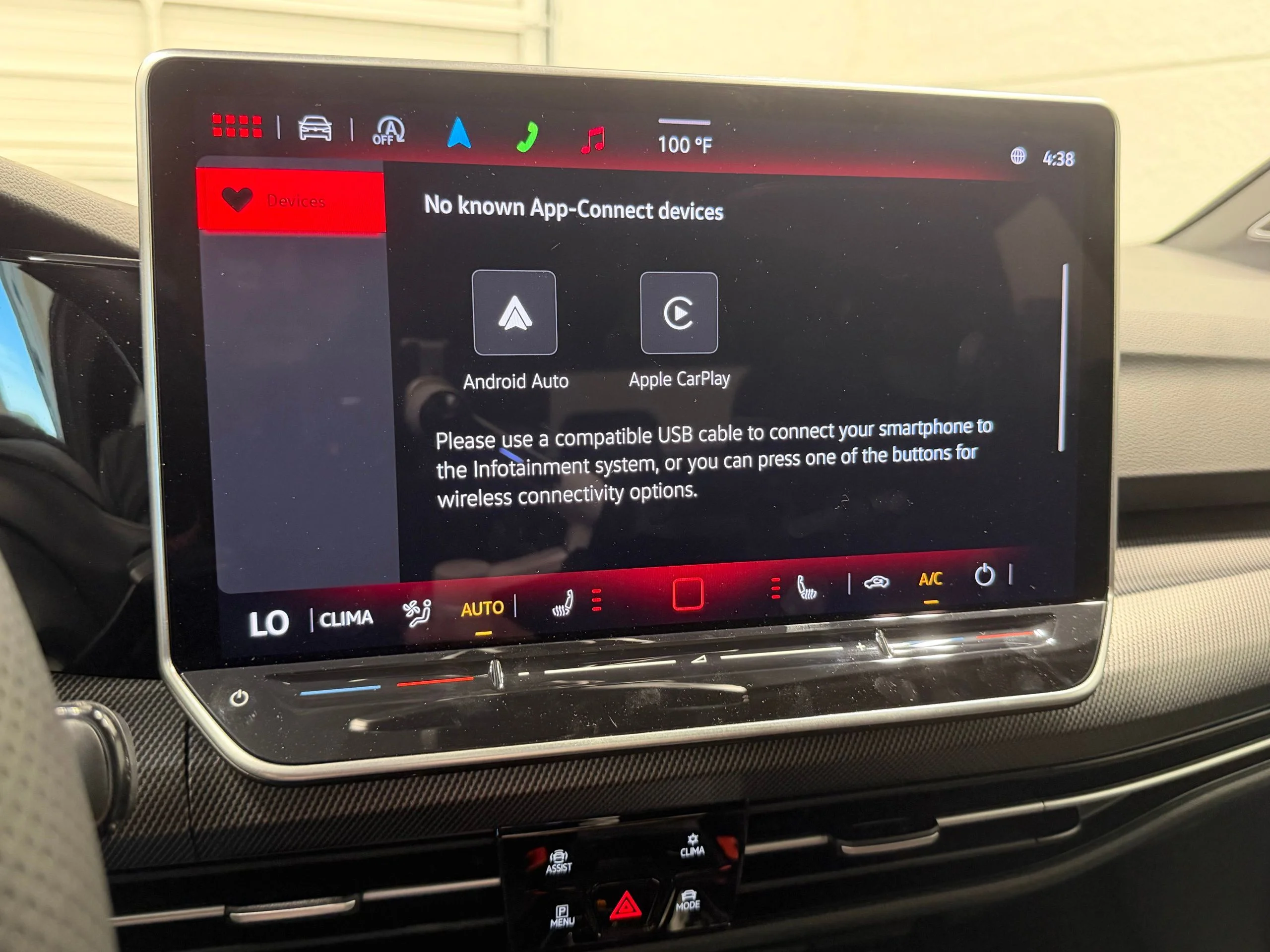2025 Volkswagen Golf GTI SE - Photo 42