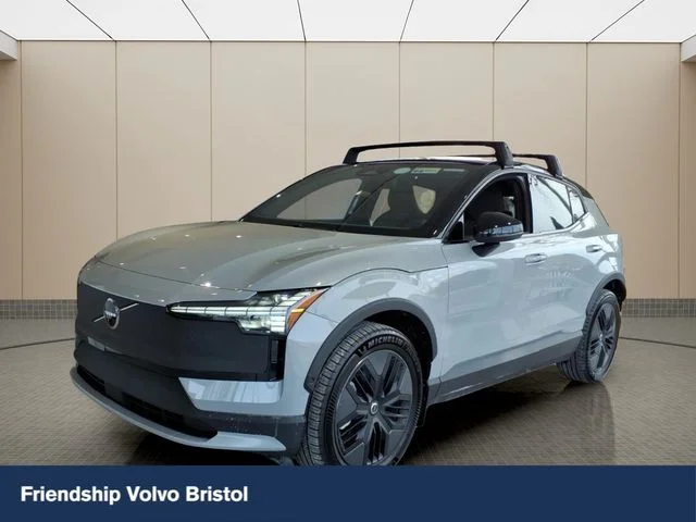 2026 Volvo EX30 Twin Motor Cross Country Ultra's photo