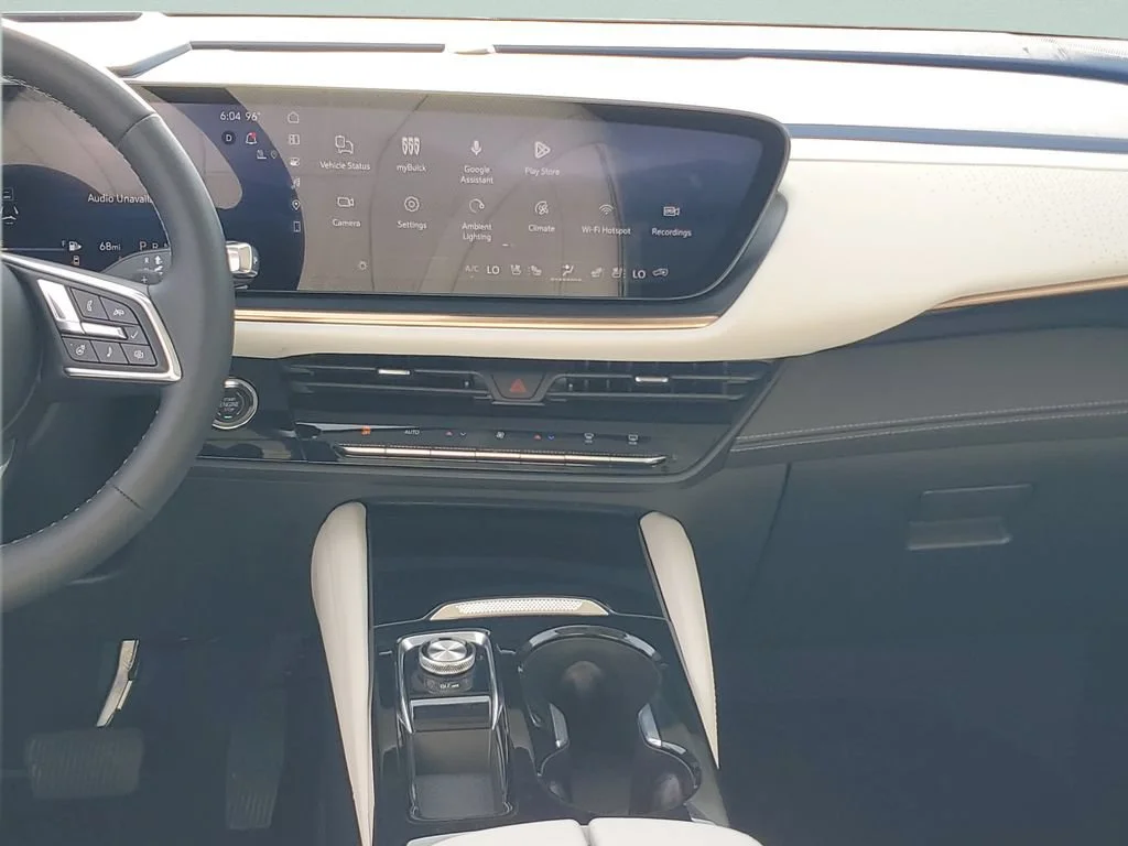 New 2026 Iridescent White Tricoat Buick Avenir image 15