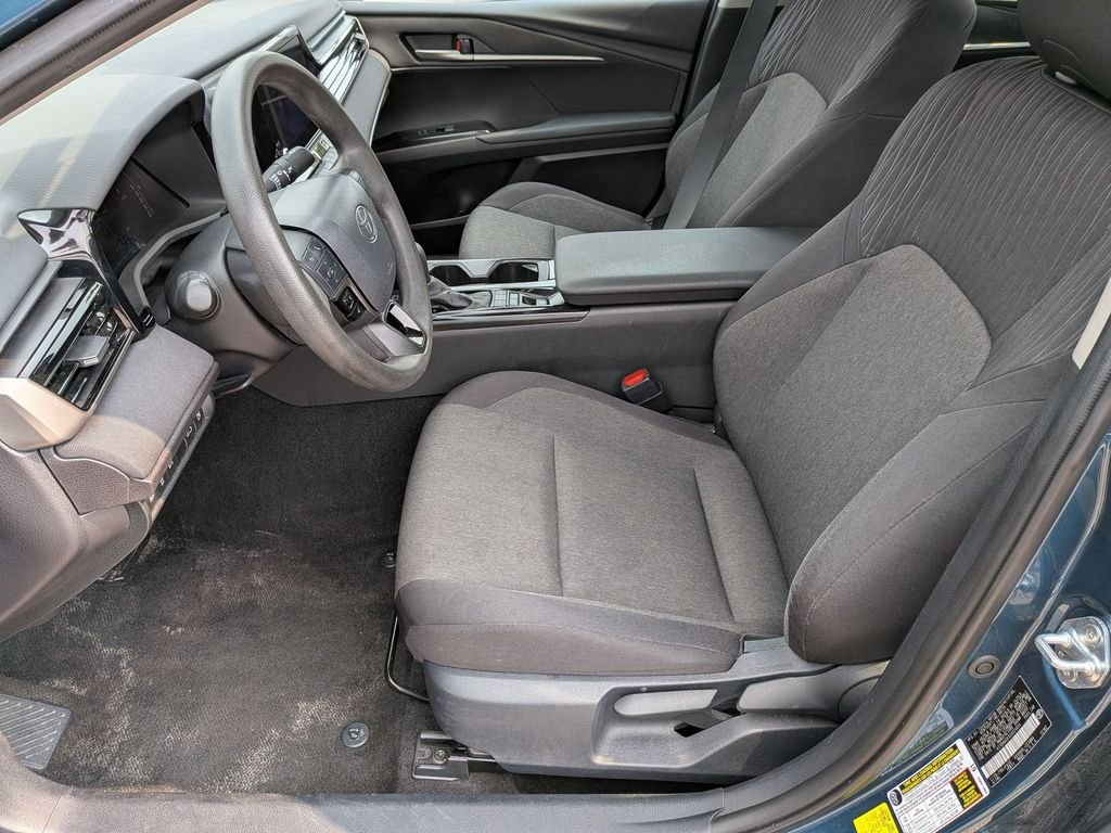 Used 2025  Toyota LE image 15