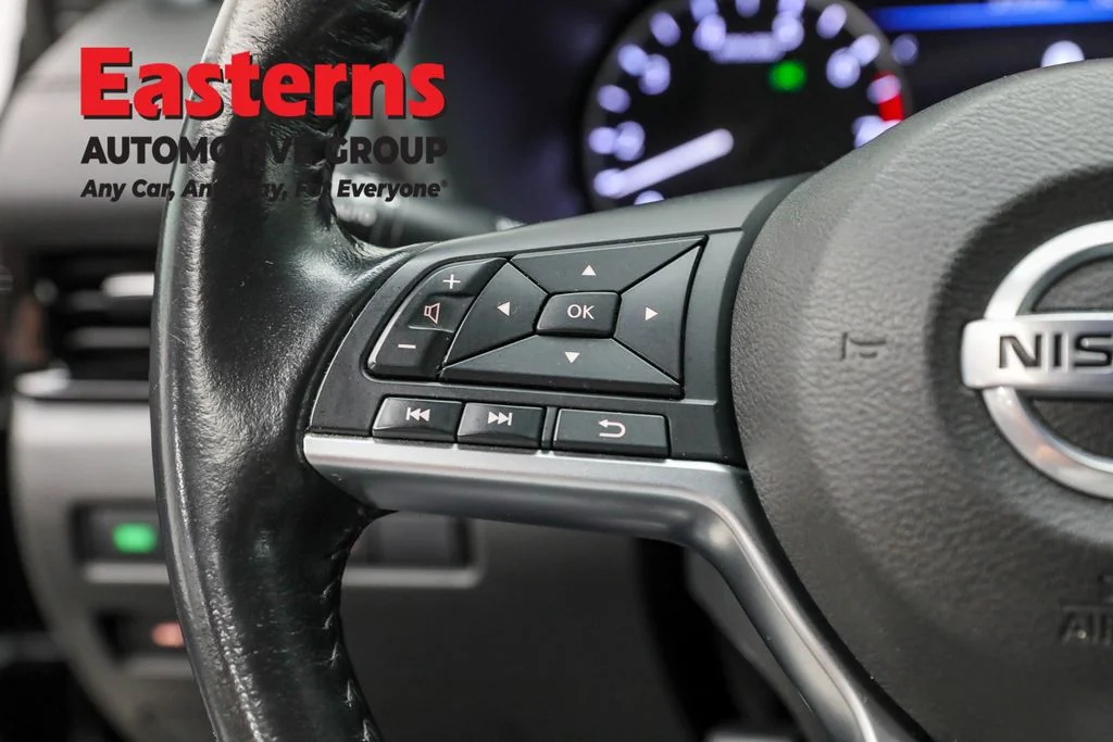 Used 2022 Black Nissan SV image 14
