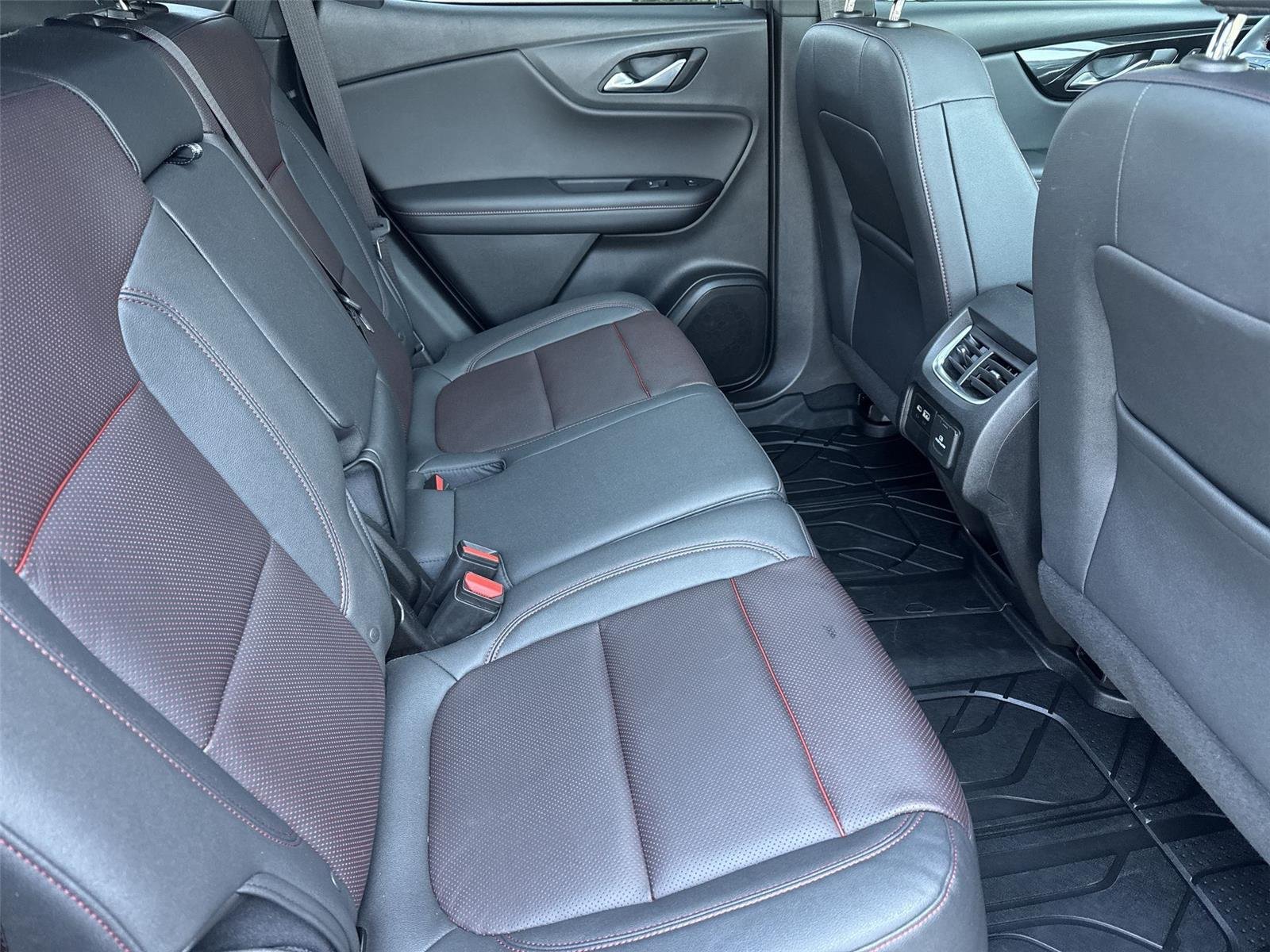 2023 Chevrolet Blazer RS - Photo 28