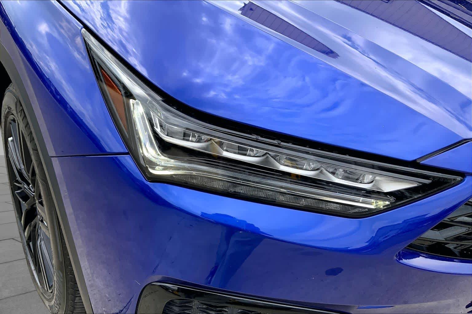 Used 2025 Apex Blue Pearl Acura w/A-Spec Advance Package image 27