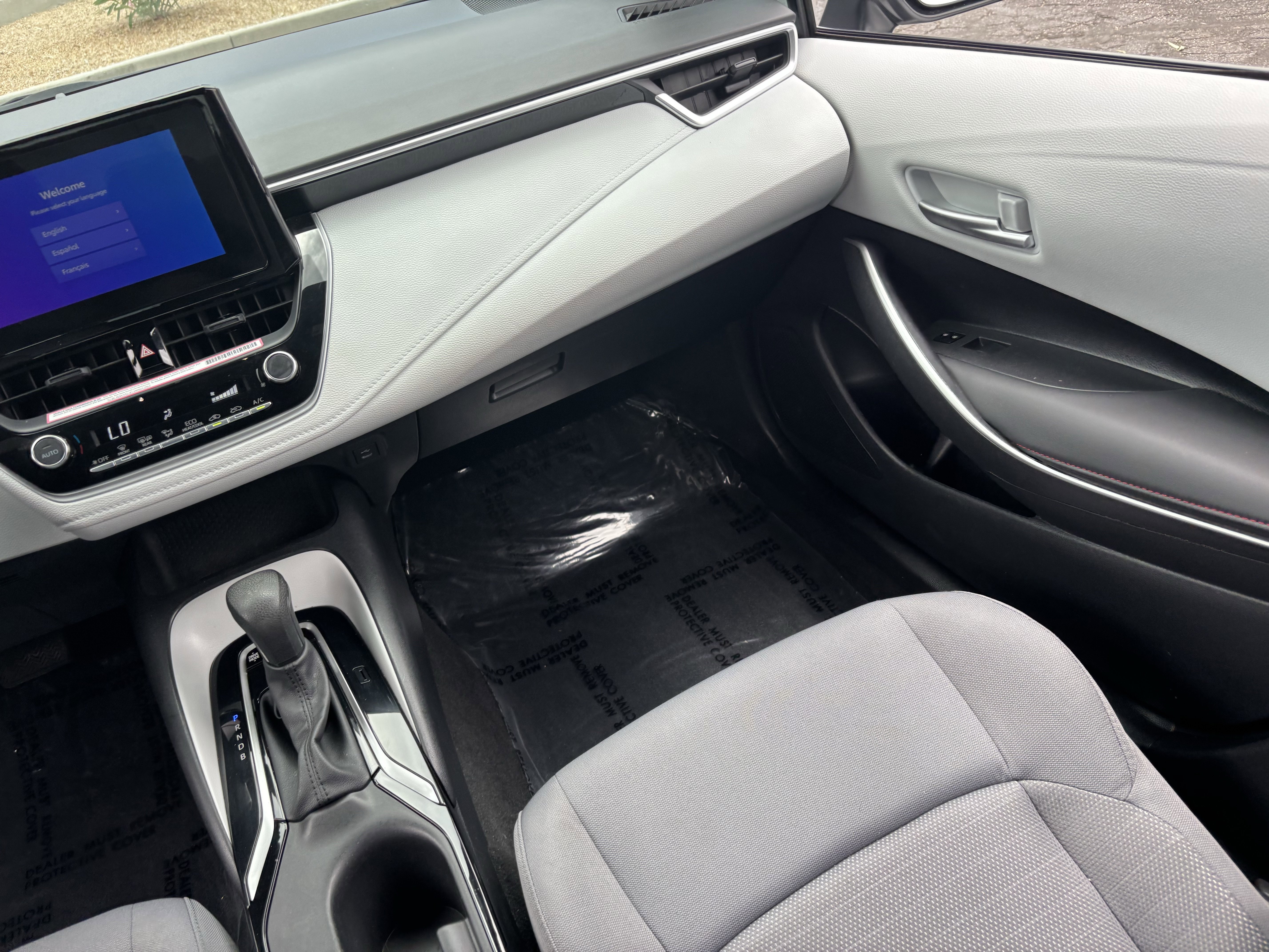 Used 2024 Ice Toyota SE image 15