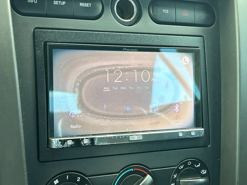 Used 2006 Black Clearcoat Ford  image 26