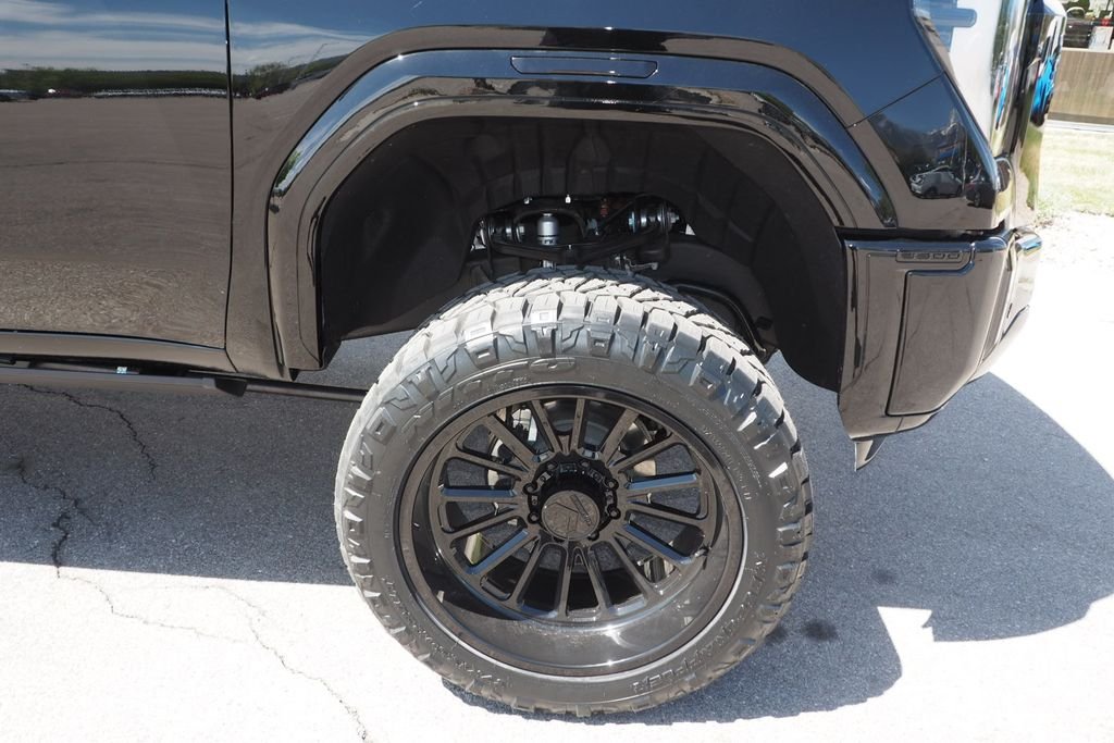 2026 GMC Sierra 3500HD Denali - Photo 10