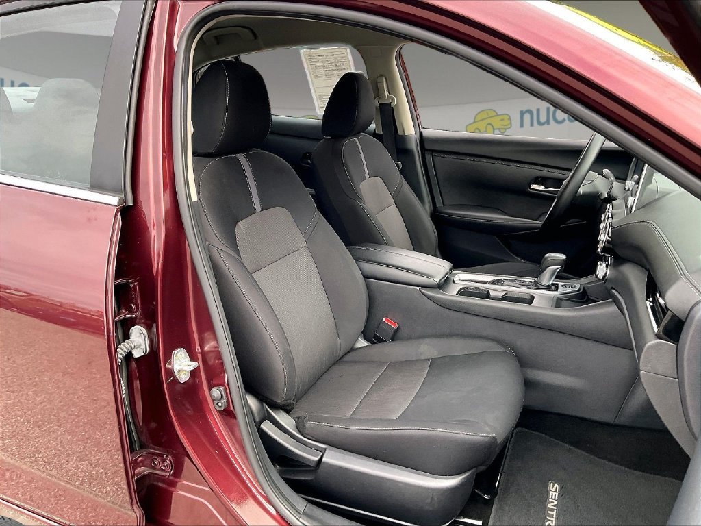 Used 2024 Rosewood Metallic Nissan SV image 10