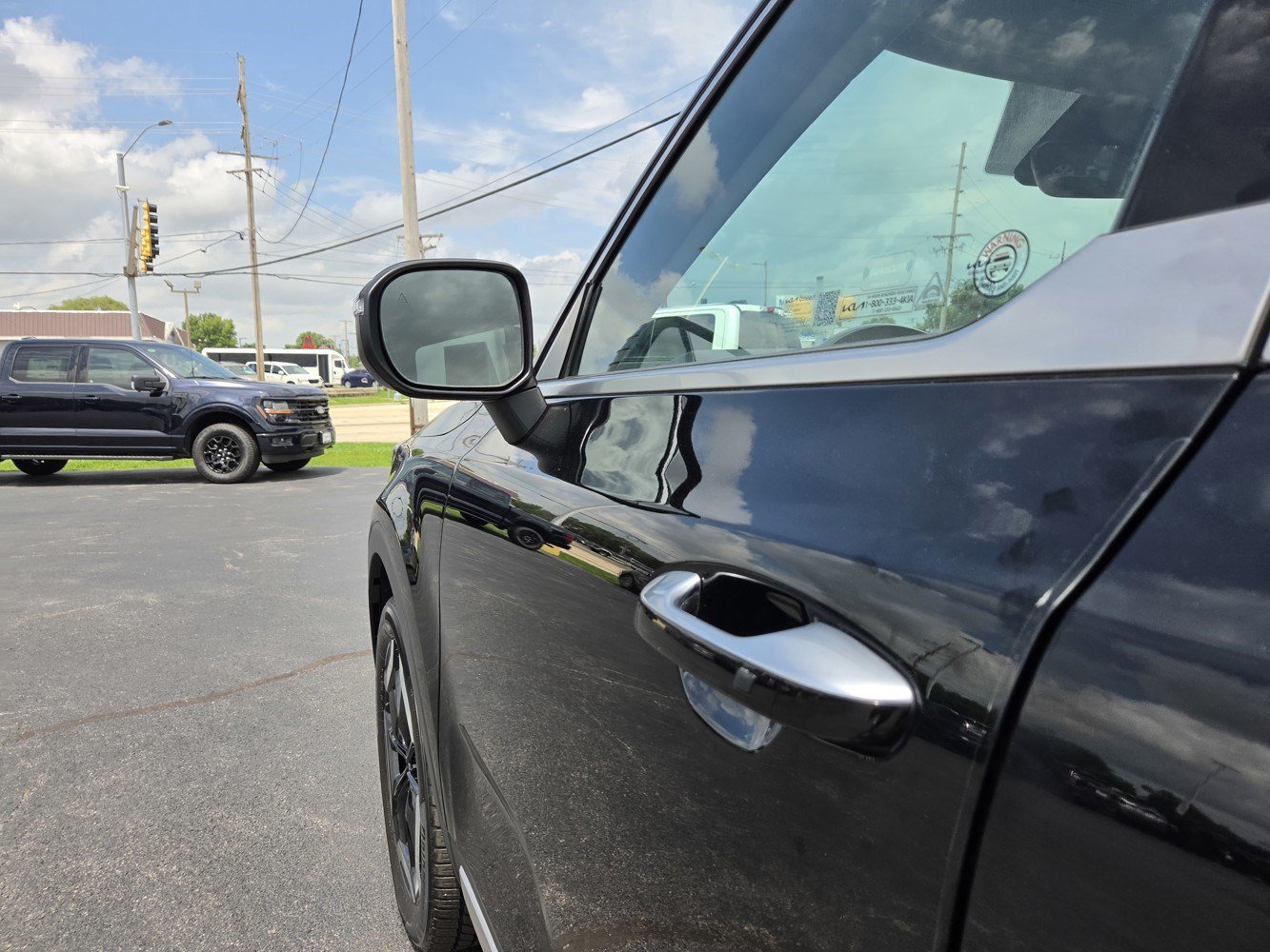 Used 2023 Ebony Black Kia S image 37