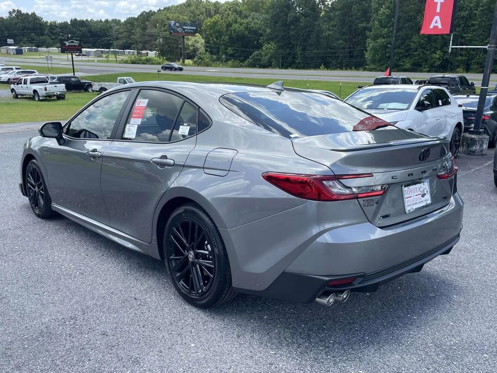 New 2026 Heavy Metal Toyota SE image 3