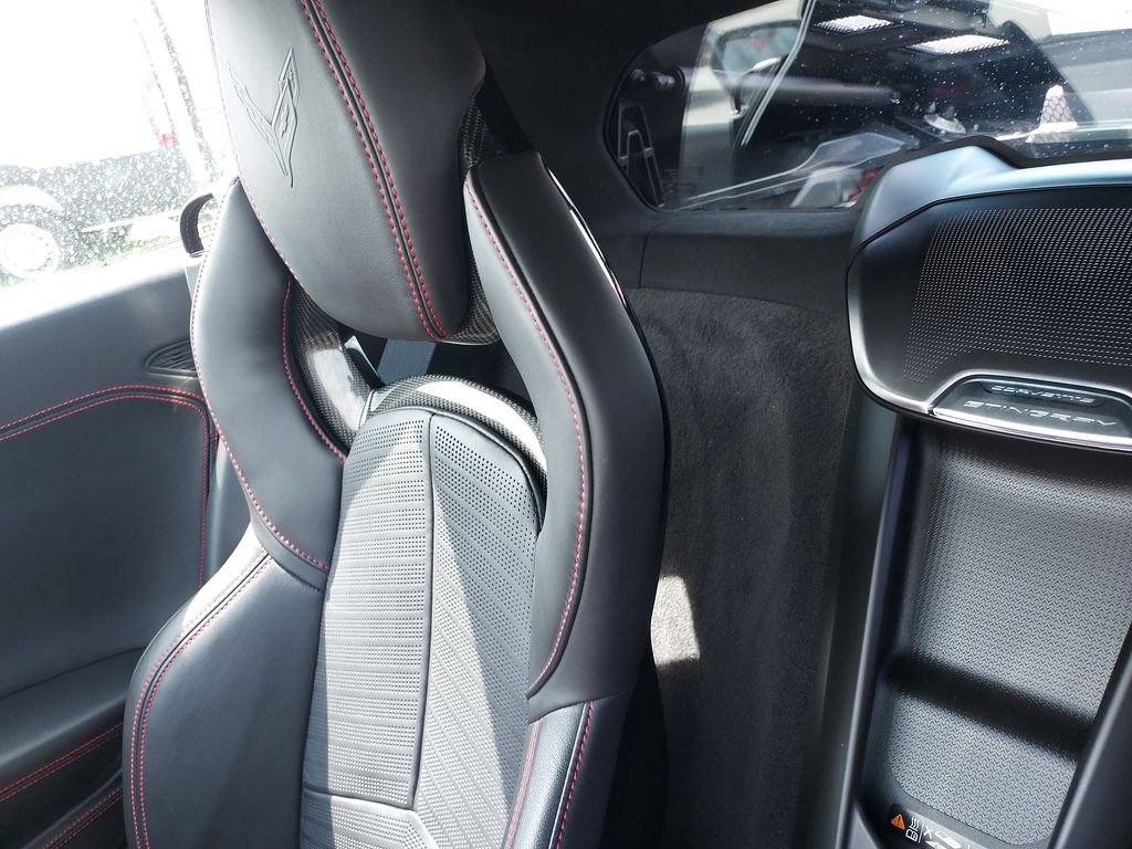 Used 2020 Shadow Gray Metallic Chevrolet Stingray image 12