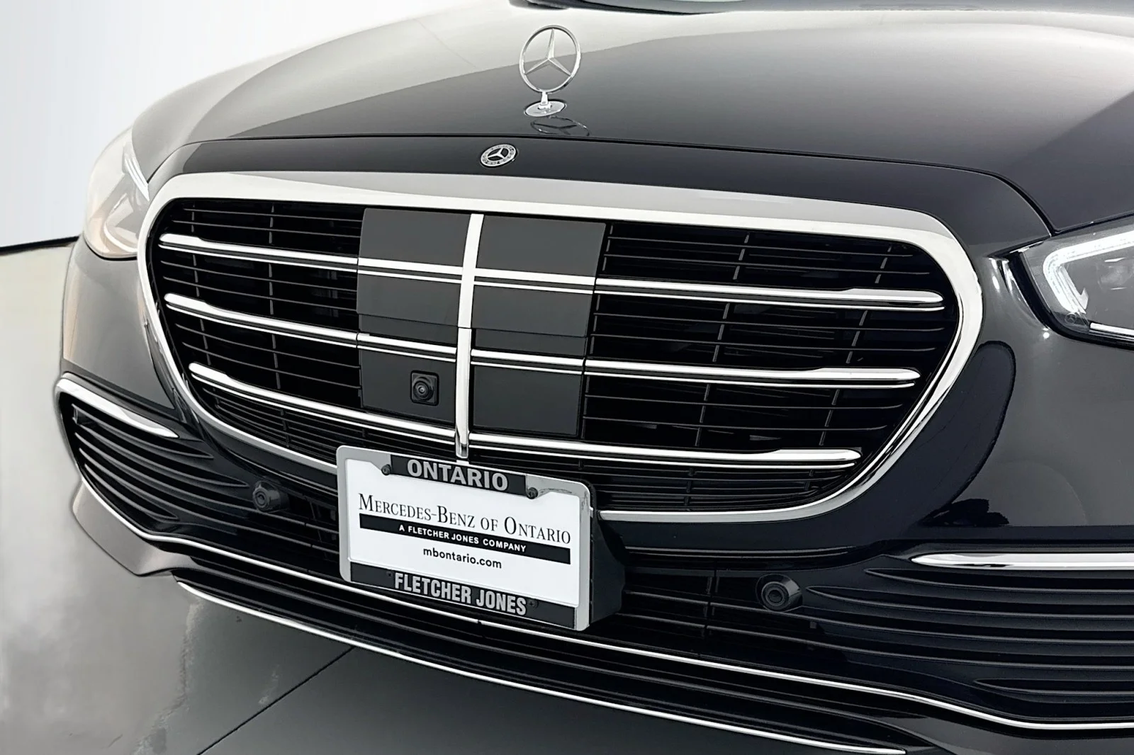 Certified Used 2026 Obsidian Black Metallic Mercedes-Benz S 500 image 14