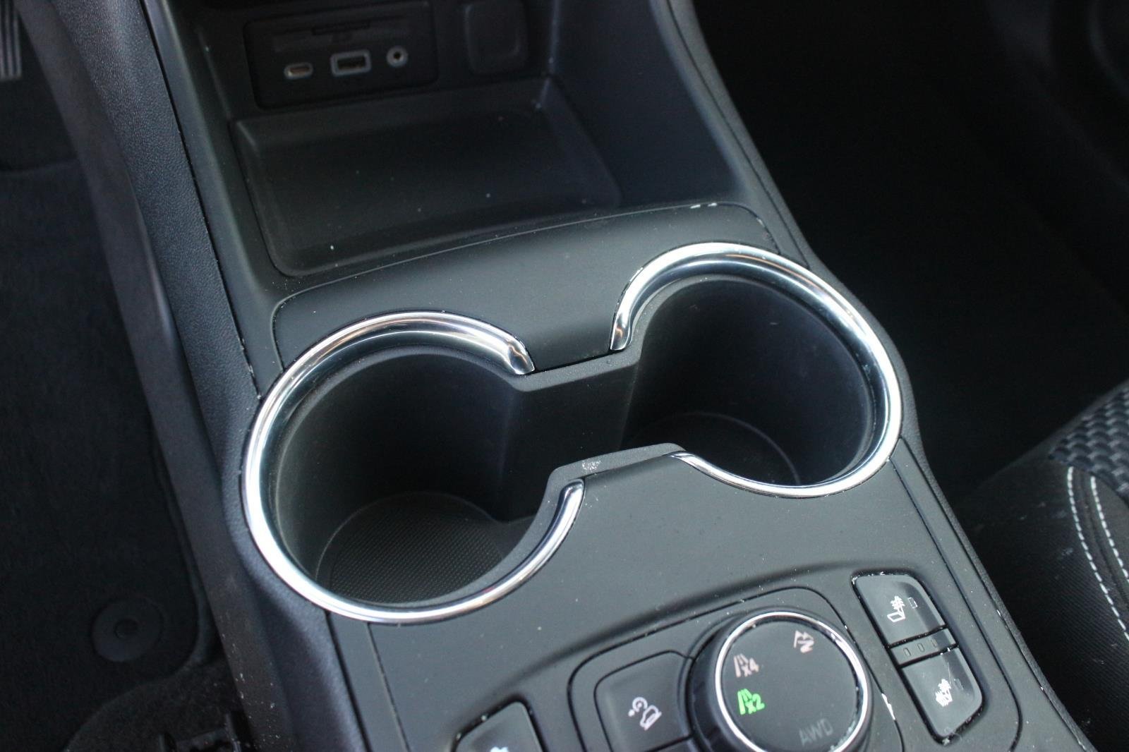 Used 2023 Sterling Metallic GMC SLE image 23