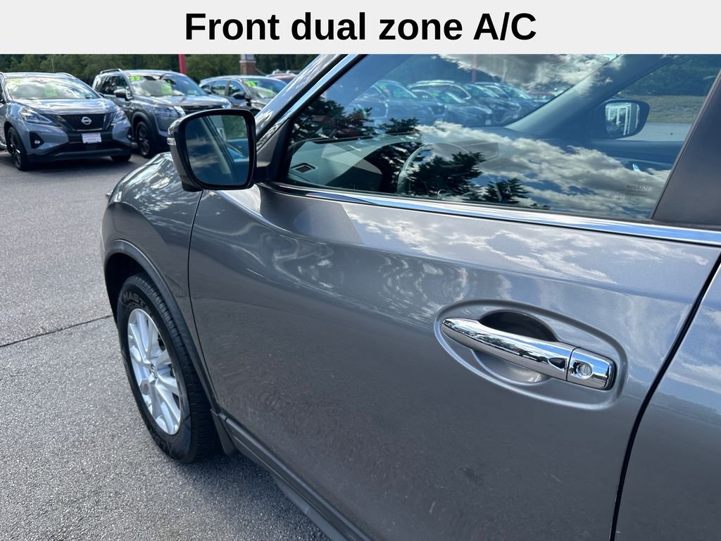 Used 2017 Gray Nissan SV image 11